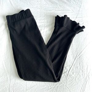 Forever 21 Black Ribbed Knitted Ruffled Hem Cropped Pants